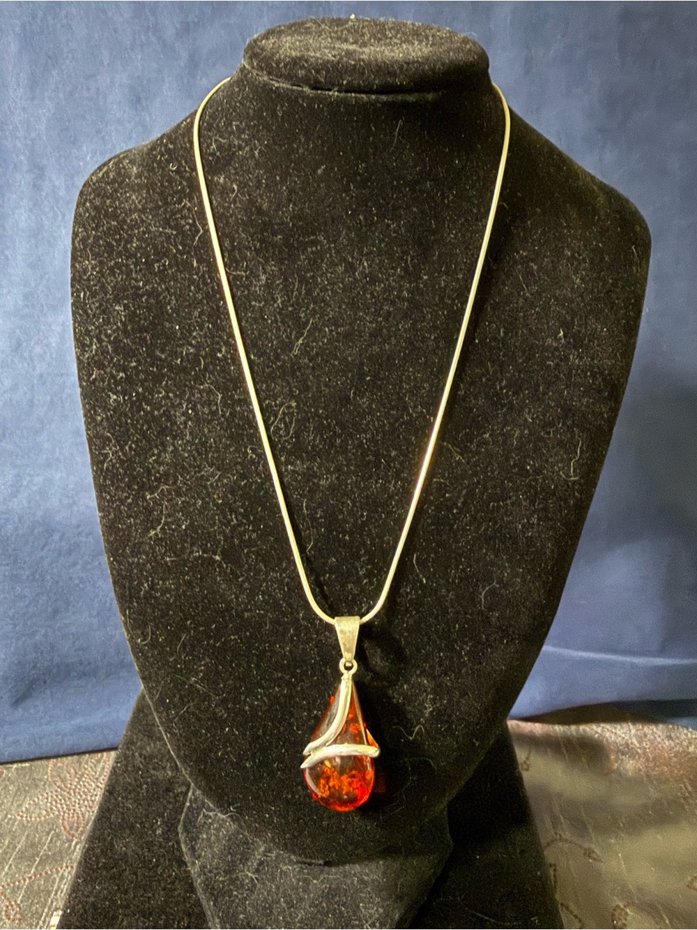 Sterling Silver Amber Pendant Necklace